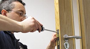 Gallery Locksmith Store Kew Gardens, NY 718-683-9878 Gallery Locksmith Store Kew Gardens, NY 718-683-9878